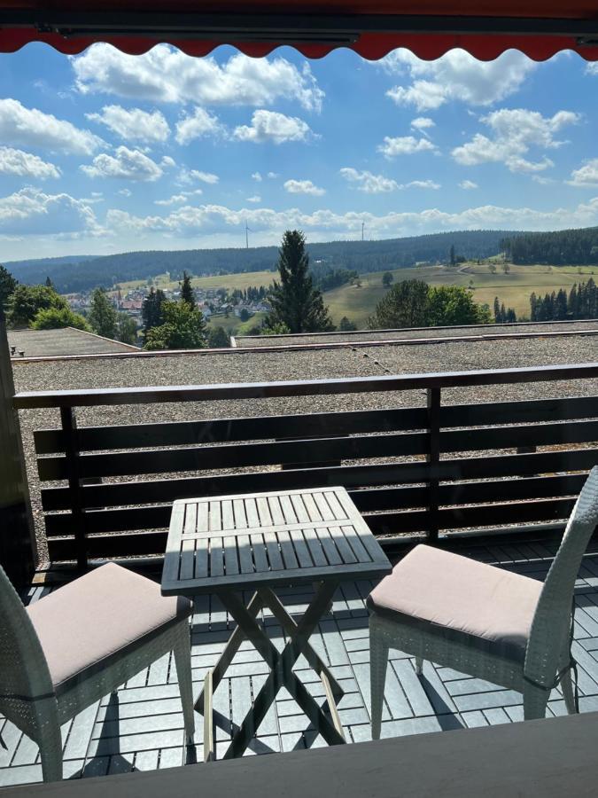 Apartment Annis Panoramablick Pool Sauna Tennis Schonach im Schwarzwald 外观 照片