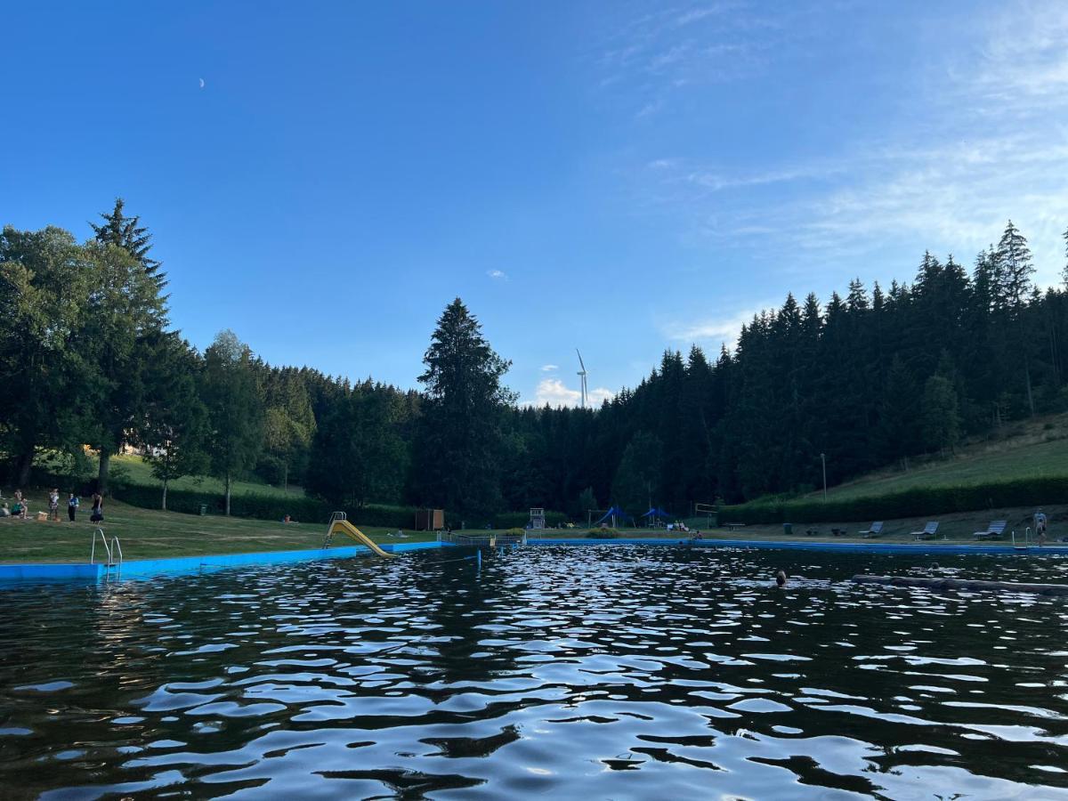 Apartment Annis Panoramablick Pool Sauna Tennis Schonach im Schwarzwald 外观 照片
